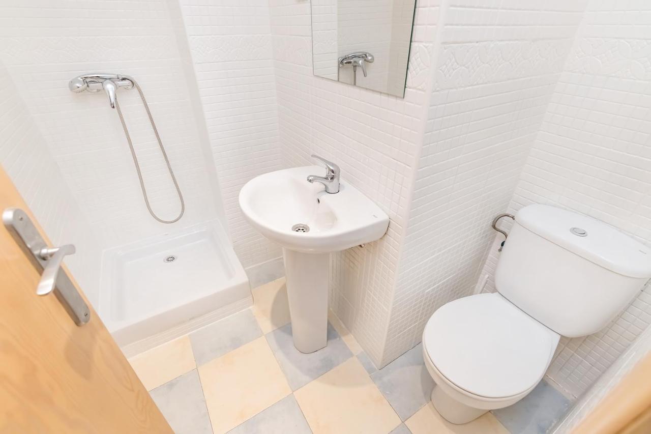Apartamento BHost - Paseo de La Malagueta Málaga Exterior foto