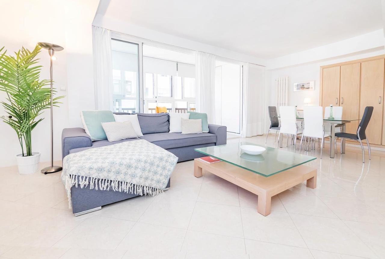 Apartamento BHost - Paseo de La Malagueta Málaga Exterior foto